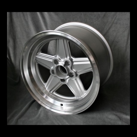 Maxilite Penta style wheels 10x15 silver/diamond cut