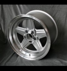 Maxilite Penta style wheels 10x17 silver/diamond cut