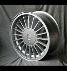 Maxilite Alpina style wheels 7.5x17 silver/black centre