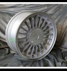 Maxilite Alpina style wheels 8x16 silver/black centre