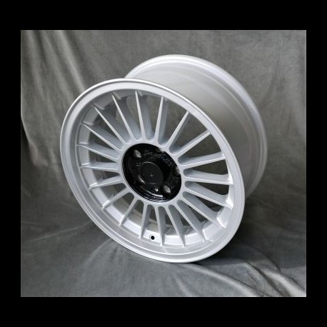 Maxilite Alpina style wheels 8x17 silver/black centre