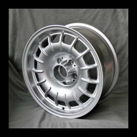 Maxilite Bundt style wheels 7x16 silver
