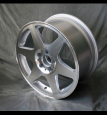 Maxilite Evo style wheels 8.25x17 silver/diamond cut