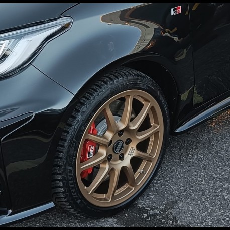 Fullrace FF 8 x 18" Wheels in Lamborghini Imola Bronze for Toyota GR Yaris